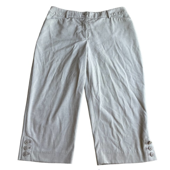 212 Collection Natural Fit: Women's Micro‎ Striped Cropped Capri Pants - Picture 1 of 9